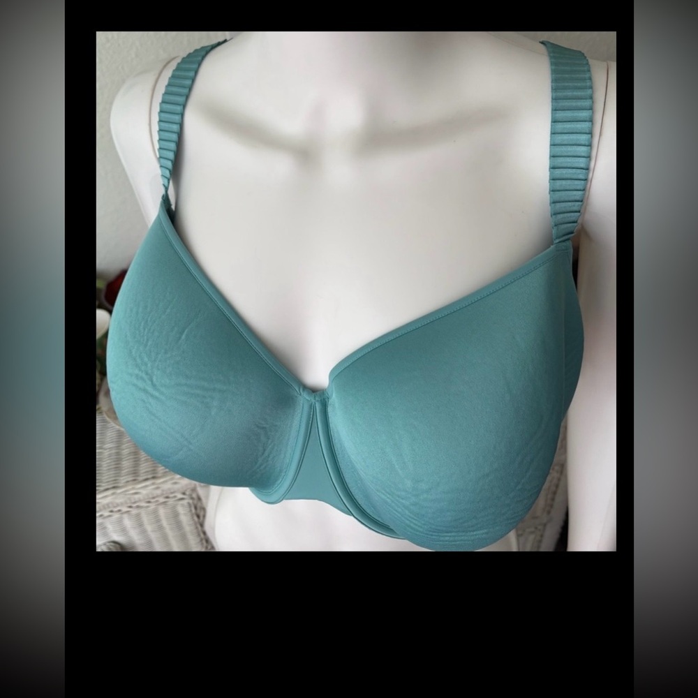 ThirdLove Microfiber full coverage Underwired bra in green color Size 44F NWT